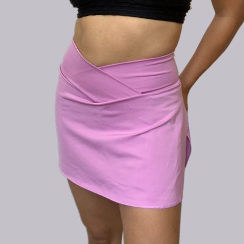 Falda Short V Pretina Cruzada